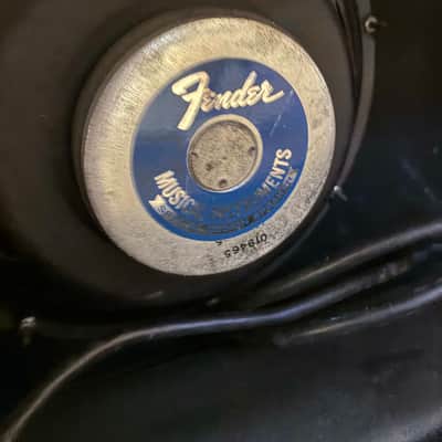 Fender Deluxe Reverb II 2-Channel 20-Watt 1x12" Guitar Combo (1982) image 7