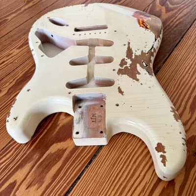 MJT Stratocaster Body, Aged, Reliced, Olympic White Over Three Tone Sunburst image 5