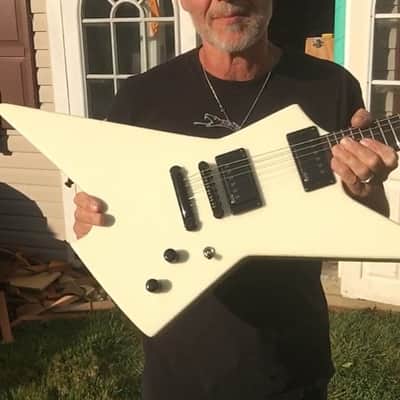Black Diamond Custom Shop "PROWLER" Guitar Hand Crafted In AMERICA Off-White w/EMG HET SET image 17