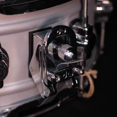 DW 14" x 5.5" Design Series Thin Aluminum Snare image 3