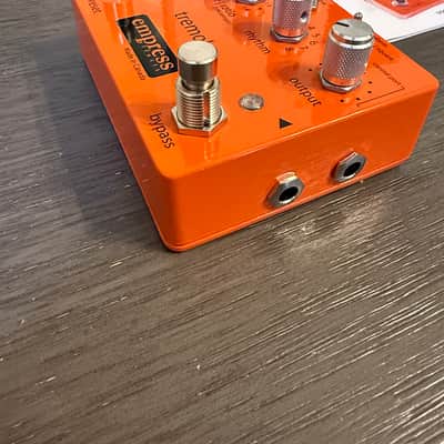 Empress Tremolo 2 2010s - Orange image 3