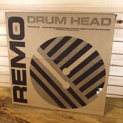 Remo 20" Clear Ambassador Bass Drum Head image 8