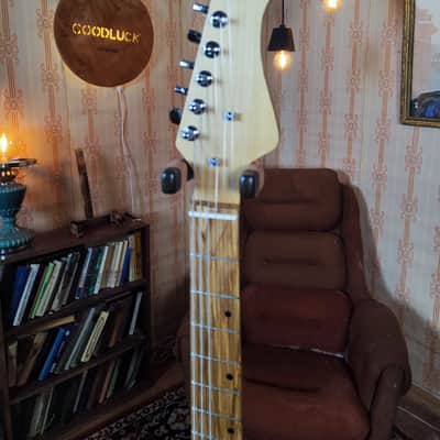 Odessa Style USSR Rare Vintage Electric Guitar Soviet Jazz image 3