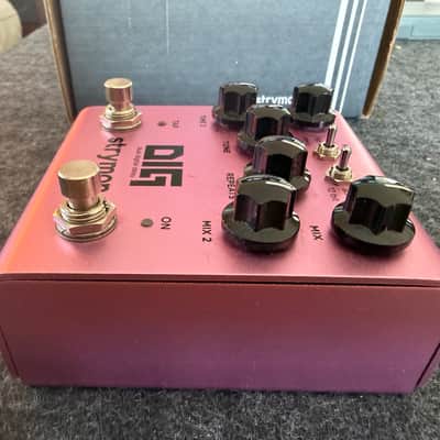 Strymon DIG Dual Digital Delay V2 2022 - Present - Pink image 4