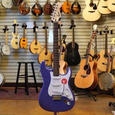 Squier Sonic Stratocaster Electric Guitar Ultraviolet image 4
