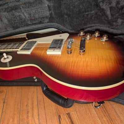 Epiphone Les Paul Standard 50’s Guitar in Bourbon Burst over a Flame Maple Top with Locking Hard Shell Case (with key). Very Good Condition. Fresh professional set up. Made in 2020. image 11