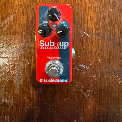 TC Electronic Sub N' Up Octaver 2016 - Present - Red image 1