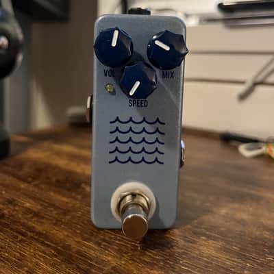 JHS Tidewater Tremolo V2 | Reverb