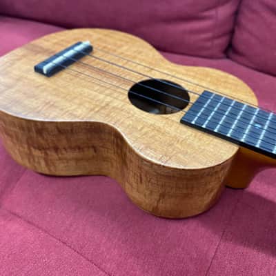 Kamaka HF-1 Soprano Ukulele with Full Ebony Package, MOP inlay, Koa Medium Curl Upgrade w/ Case image 6
