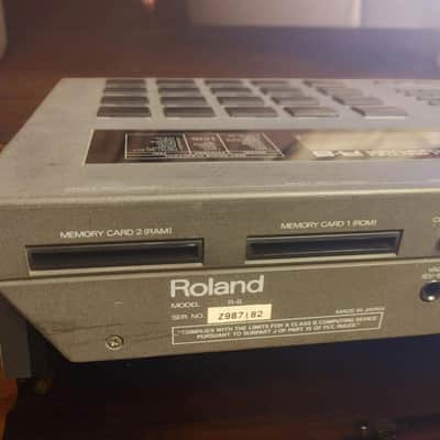 Roland R8 Rhythm Composer (Drum Machine) - One Owner - Studio Only - Free Bonus Electronic (SN-R8-04) Card 1980s - Black image 7