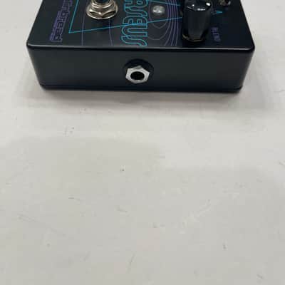 Catalinbread Perseus Sub Octave Fuzz Octaver Analog Octafuzz Guitar Effect Pedal image 4