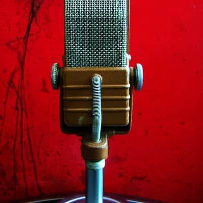 Vintage RARE 1940's Airline / Electro-Voice V-1 Ribbon Velocity Microphone w 423 model stand PROP image 11