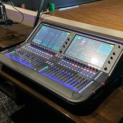 Allen & Heath Avantis 64 Channel Digital Mixing Console image 3