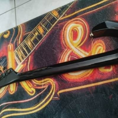 Charvel Model 5(neck-through) 1988 - Black Gloss image 9