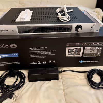 Universal Audio Apollo 16 QUAD Silver w/ Thunderbolt 1 Option Card – Original Box & Docs image 11