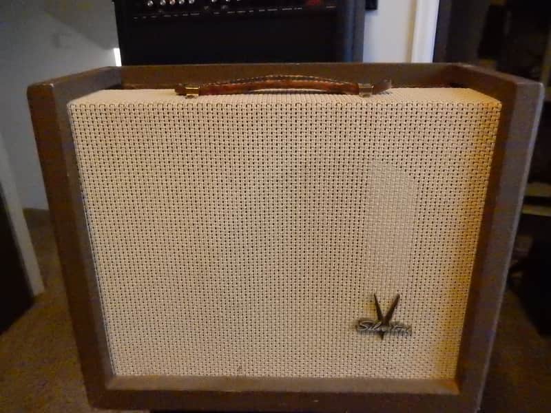 Silvertone Model 1392 10-Watt 1x12 Guitar Combo image 1