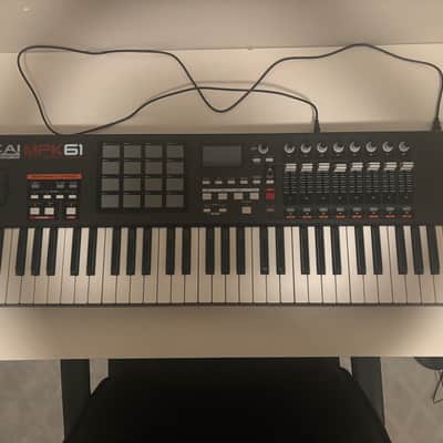 Akai MPK61 2010s - Black image 3