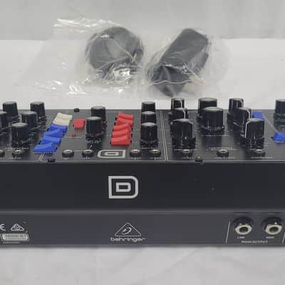Behringer Model D Analog Synthesizer 2018 - Present - Black image 2