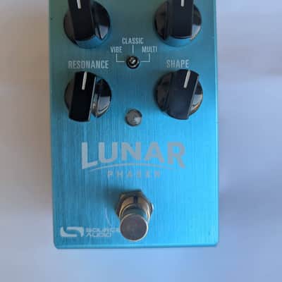 Source Audio Lunar Phaser 2010s - Blue image 7