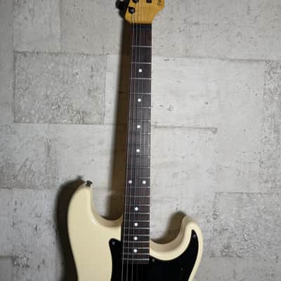 FERNANDES 　STC-50　Allan Holdwarth Fernandes STC-50 / Allan Holdsworth 1986 | Reverb Canada