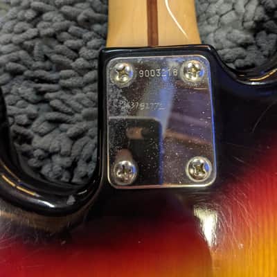 Hondo II Professional Bass 1978 Sunburst MIJ image 4