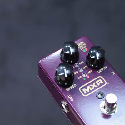 MXR M305 Tremolo Six Well-Crafted Waveforms Full Range Tremolo Effect Pedal image 10