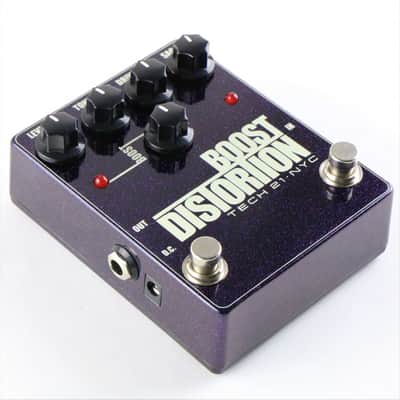 TECH 21 NYC BOOST DISTORTION METALLIC image 2