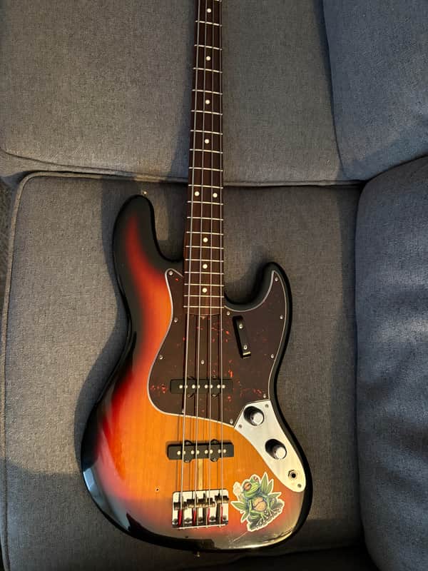 ベース Fender USA American Vintage 62 Jazz Bass Rex and the Bass: Fender American Vintage 1962 Re-issue Jazz Bass
