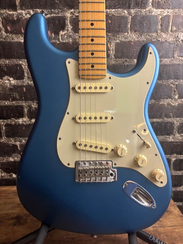 Fender American Performer Stratocaster (USED) image 1