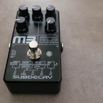 Subdecay M3 Monophonic 3 Oscillator Guitar Synth image 3