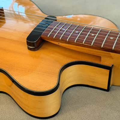 1957 Höfner Club 50 (Model 127) — Stunning Featherweight German Made Archtop image 4