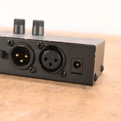 Behringer MicroMON MA400 Monitor Headphone Amplifier (NO POWER SUPPLY) CG01VZN image 7