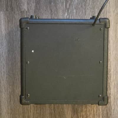 Dean M-10 Practice Guitar Amp image 4