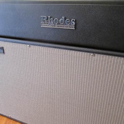 Fender Rhodes Suitcase 73 Fully Restored image 4