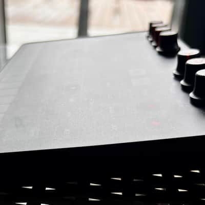 IK Multimedia UNO Analog Synth 2018 - Present - Black image 6