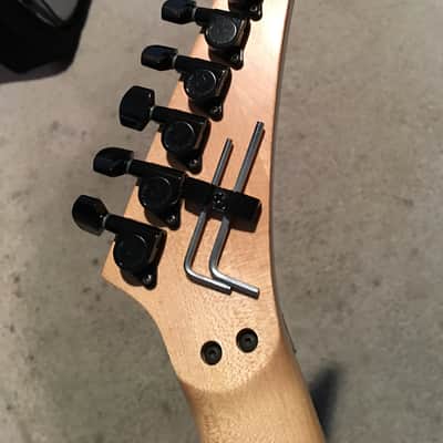 Kramer Baretta 1986 Theater Of Pain (Left handed) image 12