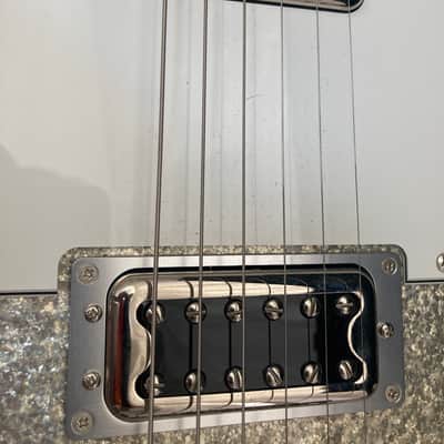 Fender MIJ Sparkle Telecaster 2023 - 2024 - Silver image 10