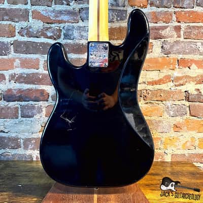Lyon by Washburn P-Style Electric Bass (2000s - Black) Bild 8