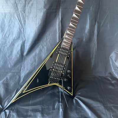 Jackson Pro Series RR3 Rhoads - Black with Gold Pinstripes Custom & Modded image 2