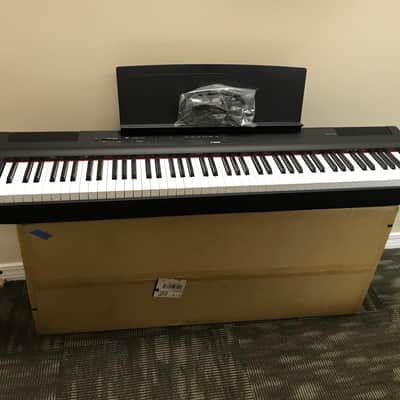 Yamaha P-125 Digital Piano image 2