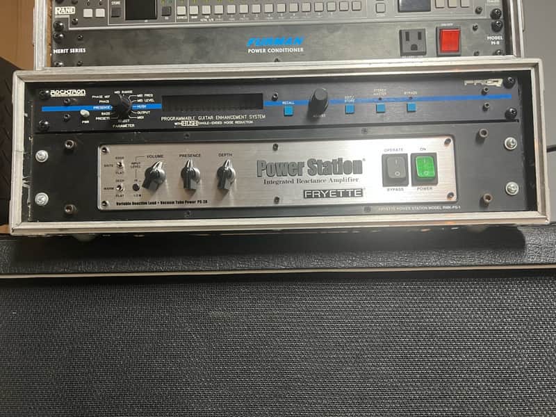 Rocktron Pro Q 1990 - Black image 1