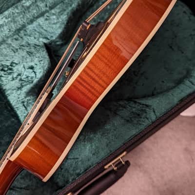 Kentucky KM-858 Gold Top Artist Level Mandolin Package, w/setup, deluxe case, & shipping image 5