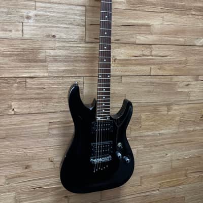 Schecter Omen-6 Diamond Series Electric Guitar -2005- Gloss Black- 8lbs 1oz image 2