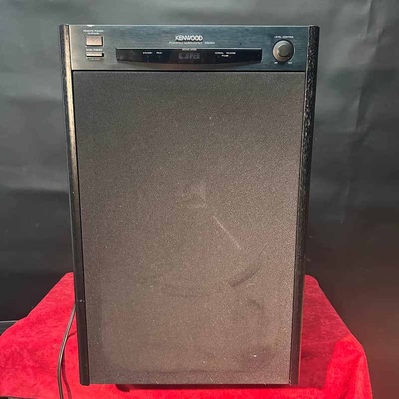 Kenwood 1050SW Powered Subwoofer 1990s Massive Sound!