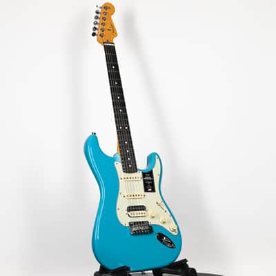 Fender American Professional II Stratocaster HSS- Miami Blue 2025 (US25106880) image 12