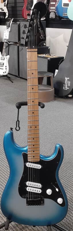 Squier Contemporary Stratocaster Special 2021 - Present - Sky Burst Metallic image 1