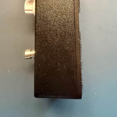 EarthQuaker Devices Plumes Small Signal Shredder Black and Bone Variant image 3