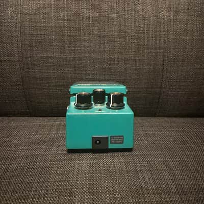 Boss TR-2 Tremolo (Silver Label) 1997 - Present - Green image 3
