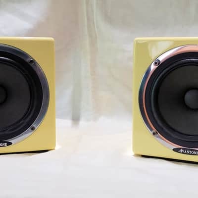 Avantone Pro Active MixCubes (Pair) 2011 - Present - Buttercream image 1