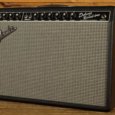 Fender '65 Deluxe Reverb - 1x12" Combo image 4